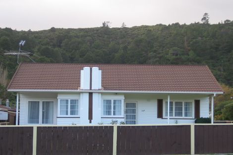 Photo of property in 269 Stokes Valley Road, Stokes Valley, Lower Hutt, 5019