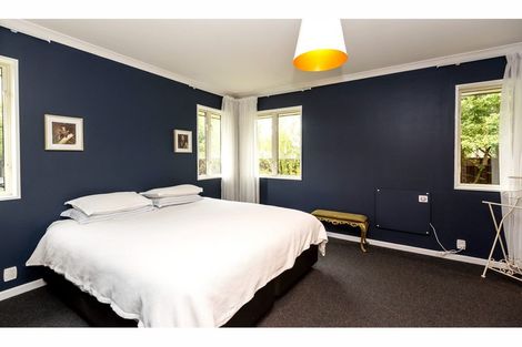 Photo of property in 16 Holiday Drive, Mairehau, Christchurch, 8052