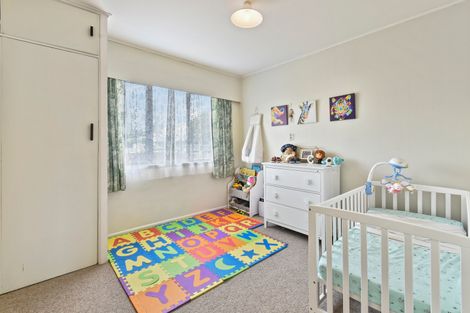 Photo of property in 26 Cosgrave Road, Papakura, 2110