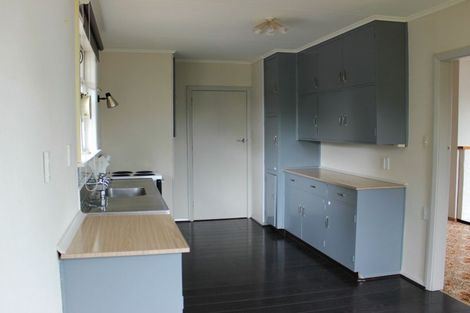 Photo of property in 42 Costley Street, Carterton, 5713