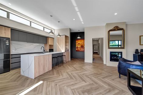 Photo of property in 52 Buller Street, New Plymouth, 4312