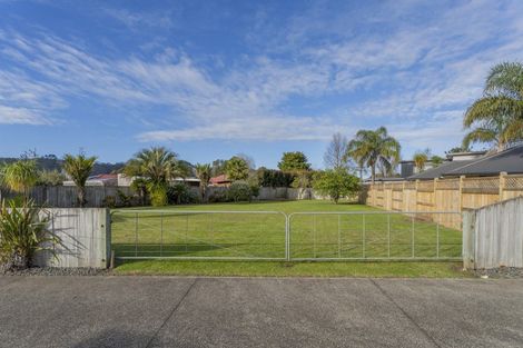 Photo of property in 23 Cobham Lane, Whitianga, 3510