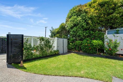 Photo of property in 932a Papamoa Beach Road, Papamoa Beach, Papamoa, 3118