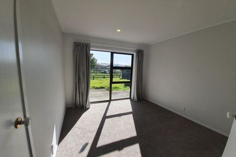 Photo of property in 143 Hamlin Road, Ardmore, Papakura, 2582