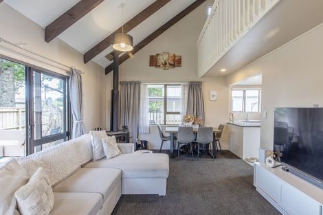 Photo of property in 1 Rea Grove, Turangi, 3334