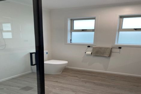 Photo of property in 22 Peters Avenue, Cloverlea, Palmerston North, 4412