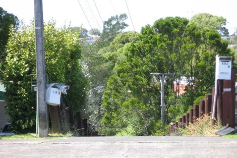 Photo of property in 2/193 Rangatira Road, Beach Haven, Auckland, 0626