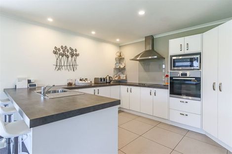 Photo of property in 14 Estate Grove, Inglewood, 4330