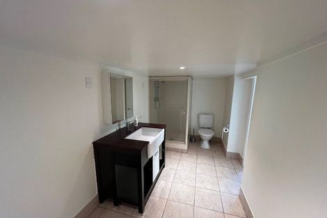 Photo of property in 17 Radiata Lane, Chatswood, Auckland, 0626