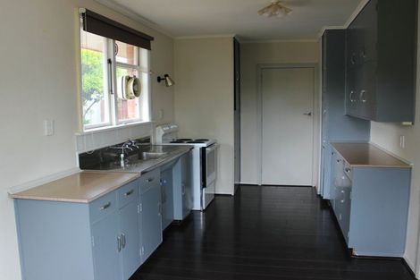 Photo of property in 42 Costley Street, Carterton, 5713