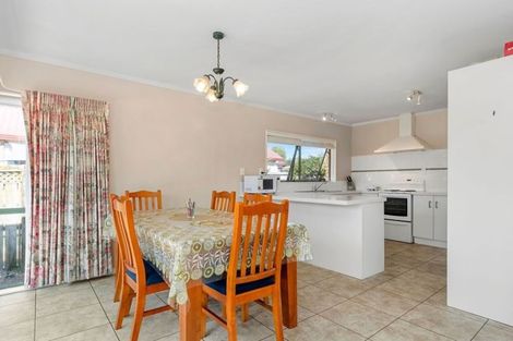 Photo of property in 111 Blake Boulevard, Papamoa Beach, Papamoa, 3118