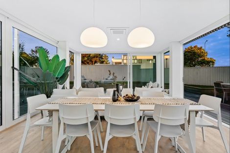 Photo of property in 16 Ida Way, Omaha, 0986