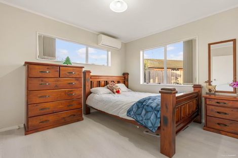 Photo of property in 1/6 Trimdon Street, Randwick Park, Auckland, 2105