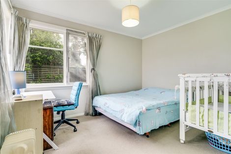 Photo of property in 4 Merton Place, Bryndwr, Christchurch, 8053