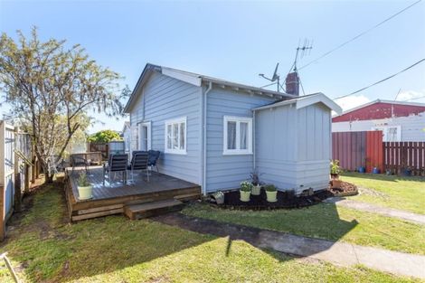 Photo of property in 15 Junction Road, Paeroa, 3600