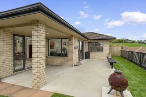 Photo of property in 3 Gina Way, Welcome Bay, Tauranga, 3112