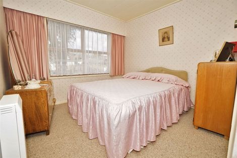 Photo of property in 8 Russleigh Drive, Dinsdale, Hamilton, 3204