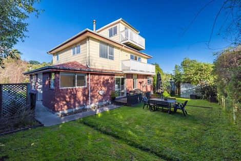 Photo of property in 4 Tau Crescent, Diamond Harbour, 8972