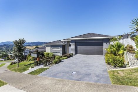 Photo of property in 53 Endeavour Drive, Whitby, Porirua, 5024