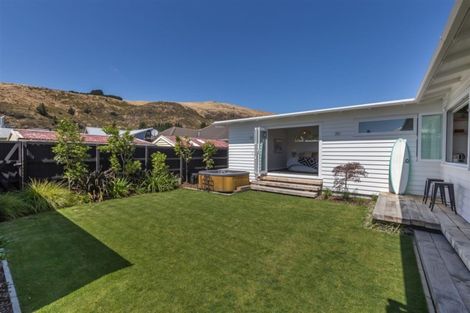 Photo of property in 9 Van Asch Street, Sumner, Christchurch, 8081