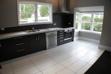 Photo of property in 33 Kirkcaldy Street, South Dunedin, Dunedin, 9012