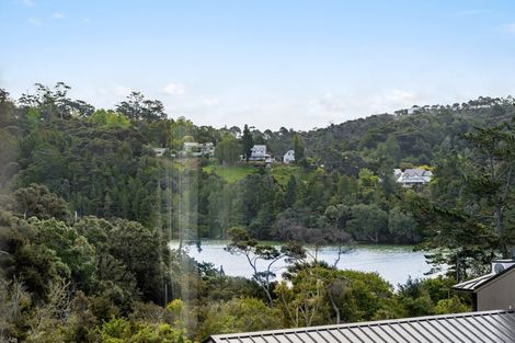 Photo of property in 21 Oscar Road, Greenhithe, Auckland, 0632