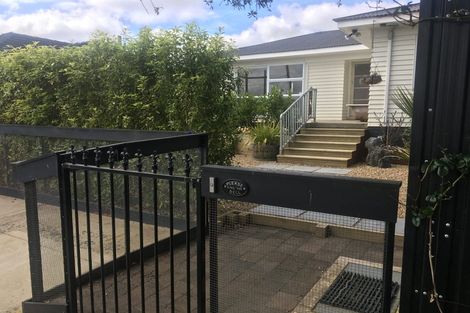 Photo of property in 20 Landon Avenue, Mangere East, Auckland, 2024