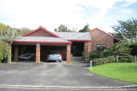 Photo of property in 32 Hillcrest Street, Tirau, 3410