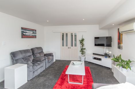 Photo of property in 12 Cranbrook Avenue, Burnside, Christchurch, 8053