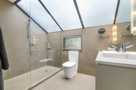 Photo of property in 60a Saint Georges Bay Road, Parnell, Auckland, 1052