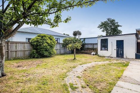 Photo of property in 288 Oxford Street, South Dunedin, Dunedin, 9012