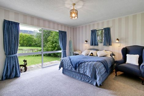 Photo of property in 631 Waitohu Valley Road, Manakau, Otaki, 5583