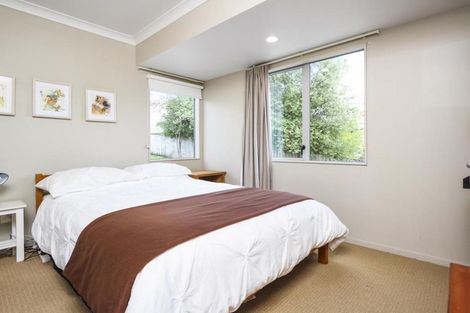 Photo of property in 717a Swanson Road, Swanson, Auckland, 0612