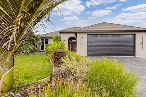 Photo of property in 15 Bouvardia Avenue, Milson, Palmerston North, 4414