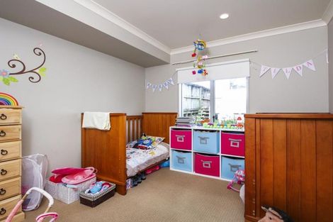 Photo of property in 717a Swanson Road, Swanson, Auckland, 0612