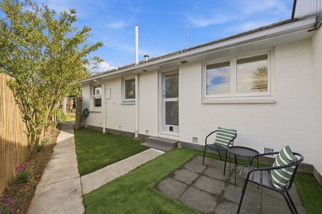 Photo of property in 4/89 Hills Road, Edgeware, Christchurch, 8013