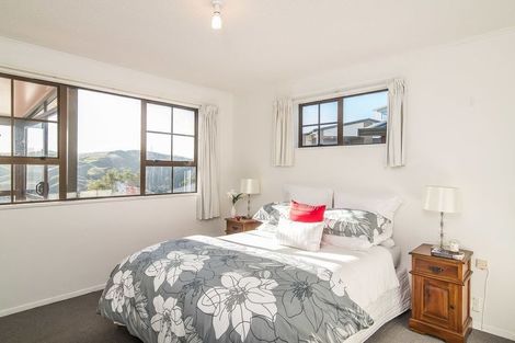 Photo of property in 169 Mark Avenue, Grenada Village, Wellington, 6037