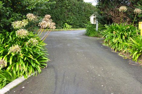 Photo of property in 22 Porterfield Street, Macandrew Bay, Dunedin, 9014