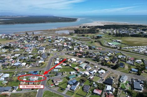 Photo of property in 11 Thomas Place, Foxton Beach, Foxton, 4815