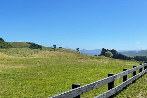 Photo of property in 27 Olsen Place, Kinloch, Taupo, 3385