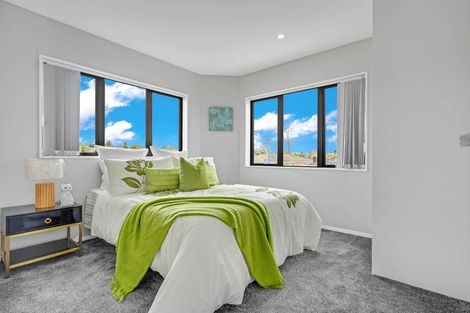 Photo of property in 12 Sheralee Place, Bucklands Beach, Auckland, 2014