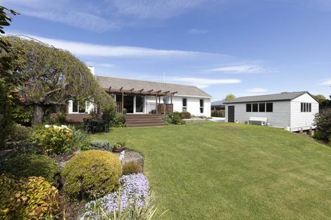 Photo of property in 4b Canberra Place, Redwood, Christchurch, 8051
