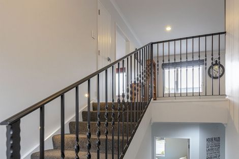 Photo of property in 7a Awatea Terrace, Hokowhitu, Palmerston North, 4410