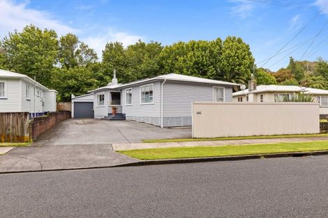 Photo of property in 41 Pembroke Street, Westown, New Plymouth, 4310