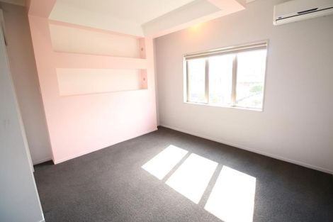 Photo of property in 27 Edgewood Way, Henderson, Auckland, 0612