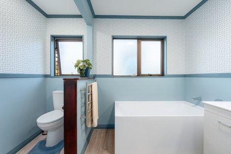 Photo of property in 153 Halcombe Road, Feilding, 4775