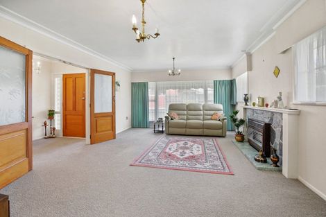 Photo of property in 25 Chedworth Avenue, Chedworth, Hamilton, 3210
