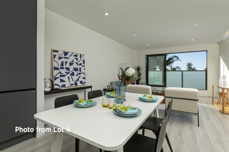 Photo of property in 4/20 Penzance Road, Mairangi Bay, Auckland, 0630