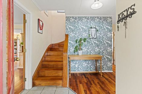 Photo of property in 60 Purnell Street, College Estate, Whanganui, 4500