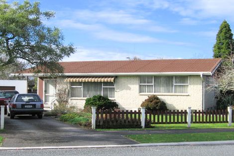 Photo of property in 9 Seamer Place, St Andrews, Hamilton, 3200